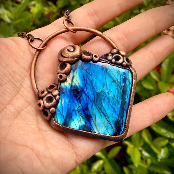 Labradorite copper electro form pendant necklace - Picture 7 of 7